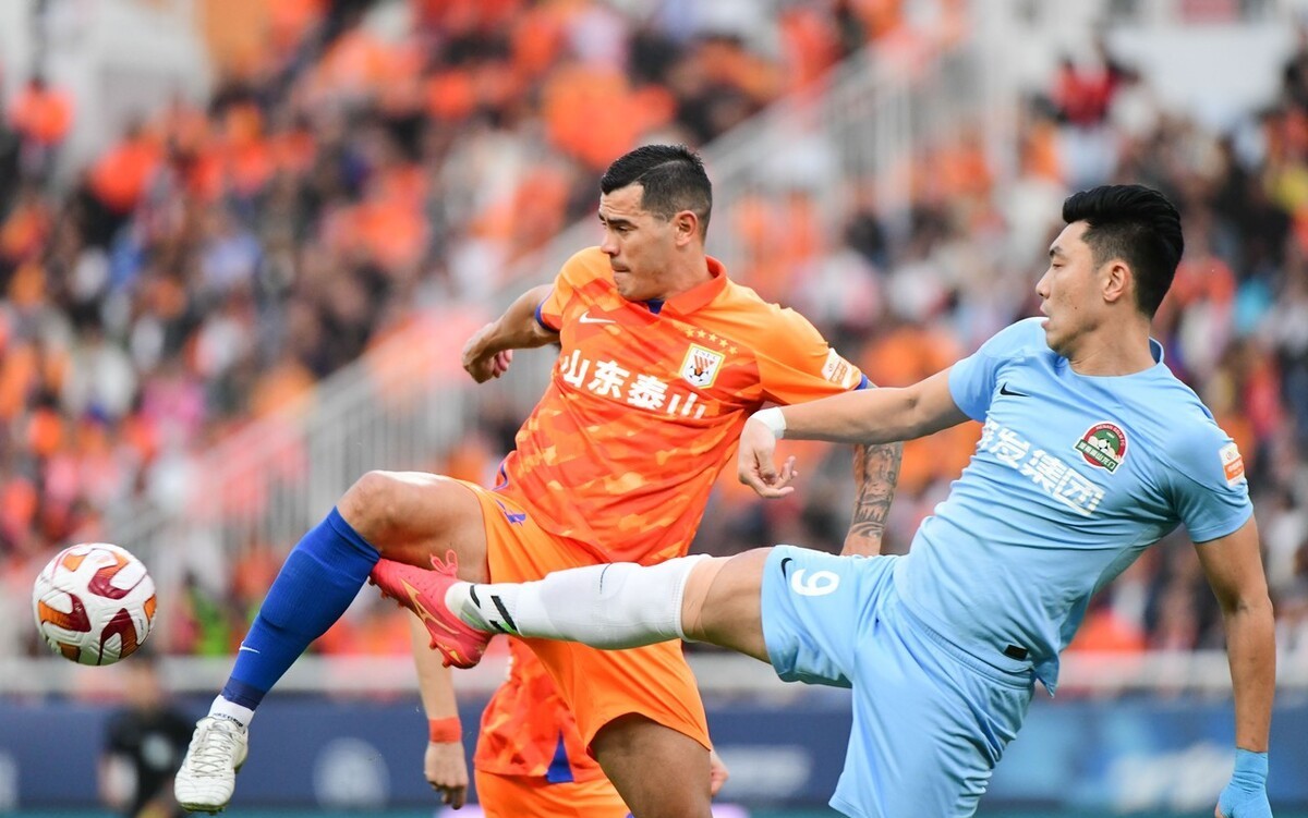 俄罗斯球员爆发绝杀,帮助球队晋级的是谁 俄罗斯球员爆发绝杀,帮助球队晋级的是谁