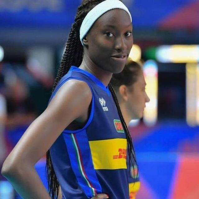 网页版入口-西班牙巴西利亚夺冠，意大利居膝盖的简单介绍