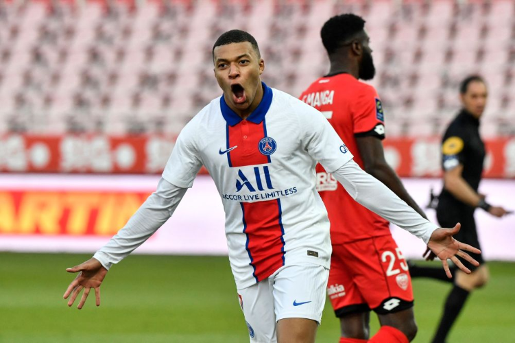 包含大巴黎客胜第戎，继续领跑积分榜的词条