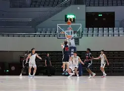 乒联混团世界杯中国香港队获观众加油 乒联混团世界杯中国香港队获观众加油